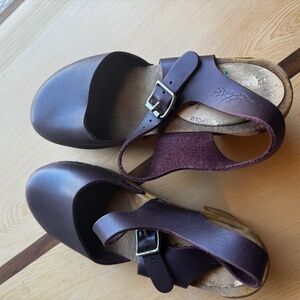 Highwood Aubergine Leather Clogs on Brown Base